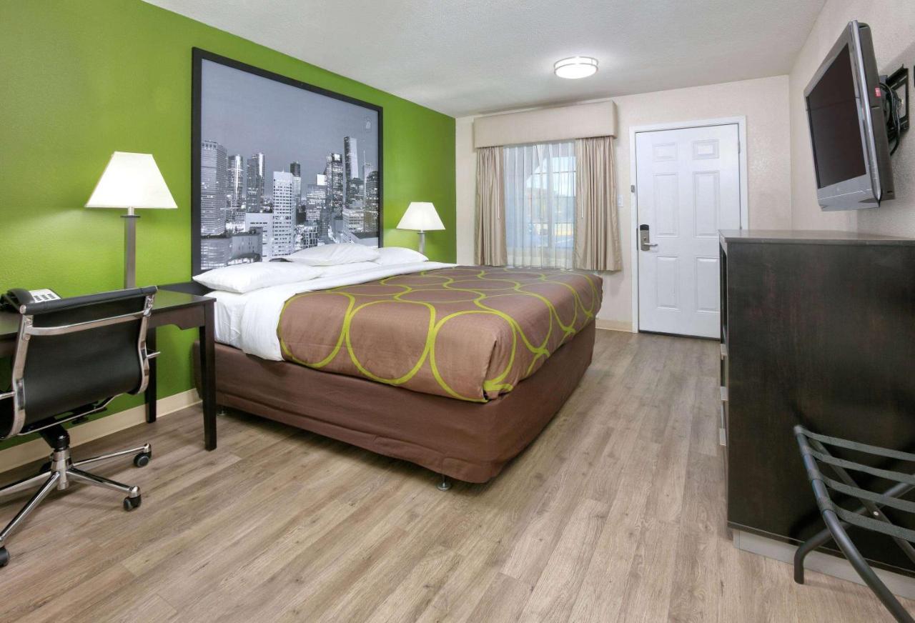 Super 8 By Wyndham Palestine Tx Hotel Ngoại thất bức ảnh