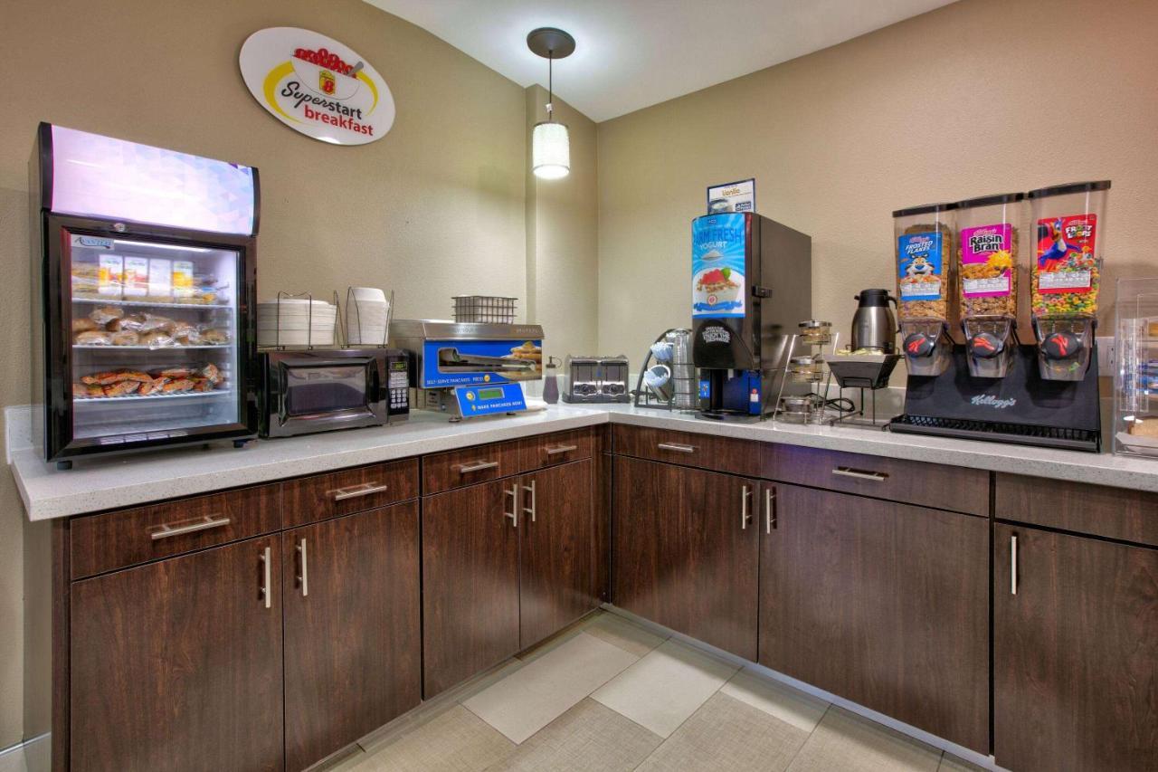 Super 8 By Wyndham Palestine Tx Hotel Ngoại thất bức ảnh